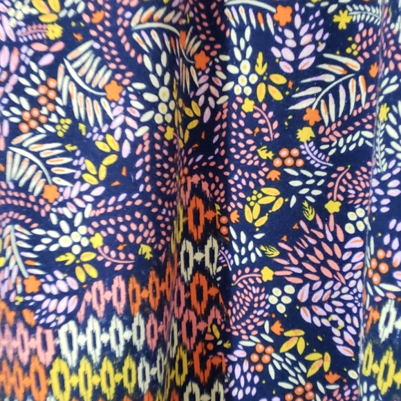 Top - Picture 4 of 5